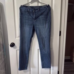 Blue Skinny Jeans Classic Denim Style